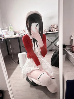 [Twitter / FANBOX] Ming / Riko (@mingchudesu / @rik0ring)