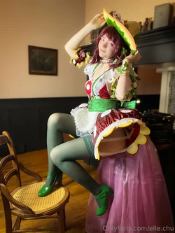 elle.chu - Piranha Plant