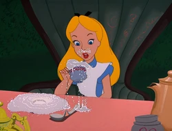 Alice In Wonderland (1951) - Screenset