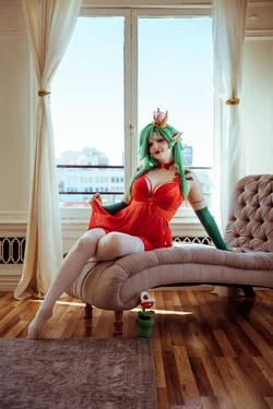 Jinx Ultraviolet - Piranha Plantette